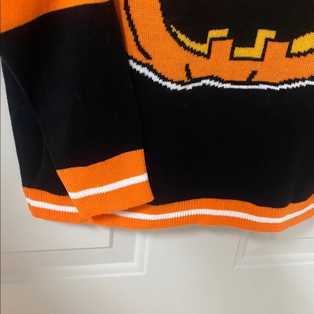 Hello Kitty Halloween Varsity Style Cardigan Size Medium - Picture 7 of 10